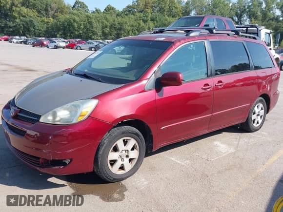 2004 Toyota Sienna XLE z VIN 5TDZA22C14S215400, wystawiony jako IAAI lot #43227648 z przebiegiem 201 333 mil mil oraz . Historia ofert i sprzedaży dostępna na DreamBid. Obrazek 2.