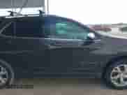 2020 Chevrolet Equinox LT z VIN 2GNAXLEXXL6184535, wystawiony jako IAAI lot #43070053 z przebiegiem 127 053 mil mil oraz . Historia ofert i sprzedaży dostępna na DreamBid. Obrazek 14.