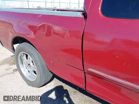 1999 Ford F-150 with VIN 1FTRX17W3XKB03527, listed as a IAAI auction lot 43450405 with 121,752 mi miles and . Bid and sale history available at DreamBid. Image 19.