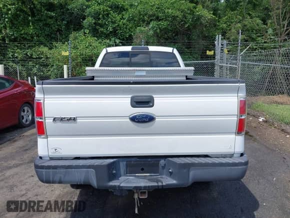 2010 Ford F-150 XL with VIN 1FTNF1CV7AKB97708, listed as a IAAI auction lot 42751692 with 107,754 mi miles and . Bid and sale history available at DreamBid. Image 16.