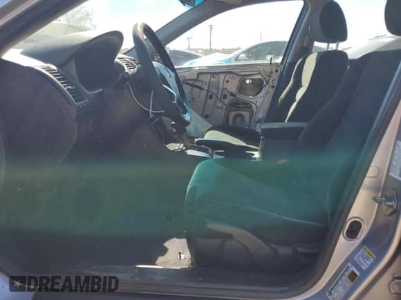 2007 Honda Accord LX SE с VIN 1HGCM563X7A110852, выставлен на аукционе Copart как лот 89620485 с пробегом 186 803 миль миль и Списание • Salvage title. История ставок и продаж доступна на DreamBid. Изображение 7.