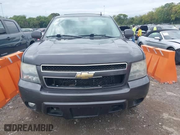 2011 Chevrolet Tahoe LT с VIN 1GNSKBE02BR275494, выставлен на аукционе IAAI как лот 43309783 с пробегом 58 350 миль миль и . История ставок и продаж доступна на DreamBid. Изображение 12.