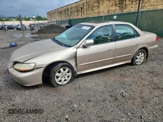 2002 Honda Accord EX with VIN 1HGCG56632A025619, listed as a Copart auction lot 61507405 with 29,646 mi miles and Salvage title. Bid and sale history available at DreamBid. Image 1.