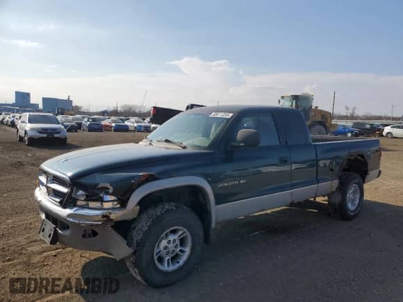 1997 Dodge Dakota with VIN 1B7GG23Y6VS264634, listed as a Copart auction lot 50611355 with 221,823 mi miles and Salvage title. Bid and sale history available at DreamBid. Image 1.