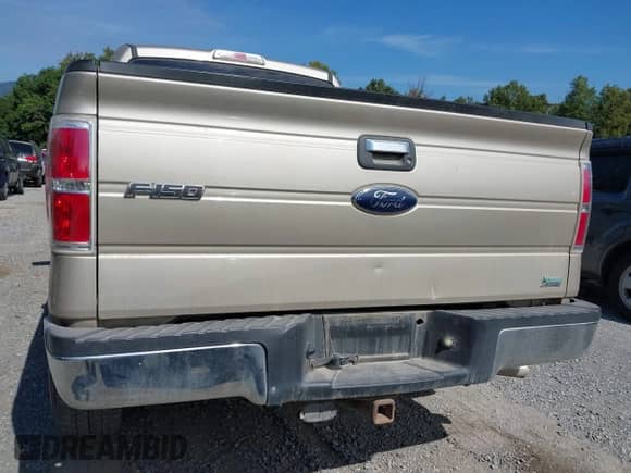 2010 Ford F-150 XL with VIN 1FTFW1EV7AFD30638, listed as a IAAI auction lot 43113747 with 216,145 mi miles and . Bid and sale history available at DreamBid. Image 19.