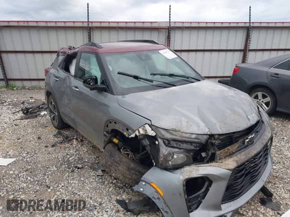 2023 Chevrolet TrailBlazer RS с VIN KL79MTSL6PB177393, выставлен на аукционе IAAI как лот 43055791 с пробегом Не указан миль и . История ставок и продаж доступна на DreamBid. Изображение 6.
