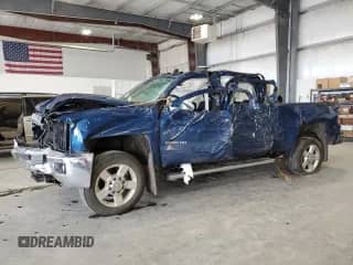 2019 Chevrolet Silverado 2500HD LT z VIN 1GC1KSEY2KF191087, wystawiony jako Copart lot #54166435 z przebiegiem Nie podano mil oraz Szkoda całkowita • Salvage title. Historia ofert i sprzedaży dostępna na DreamBid. Obrazek 1.