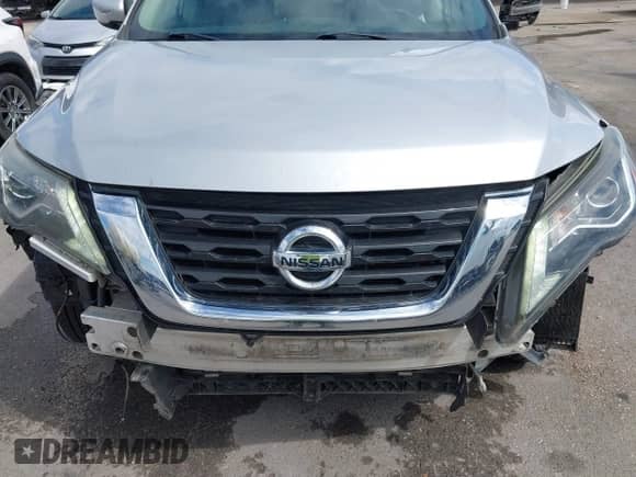 2017 Nissan Pathfinder S with VIN 5N1DR2MN7HC912686, listed as a IAAI auction lot 43404712 with 148,951 mi miles and . Bid and sale history available at DreamBid. Image 6.