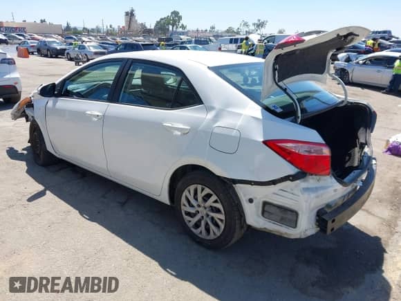 2019 Toyota Corolla L с VIN 5YFBURHE9KP898222, выставлен на аукционе IAAI как лот 43021912 с пробегом 86 646 миль миль и . История ставок и продаж доступна на DreamBid. Изображение 3.