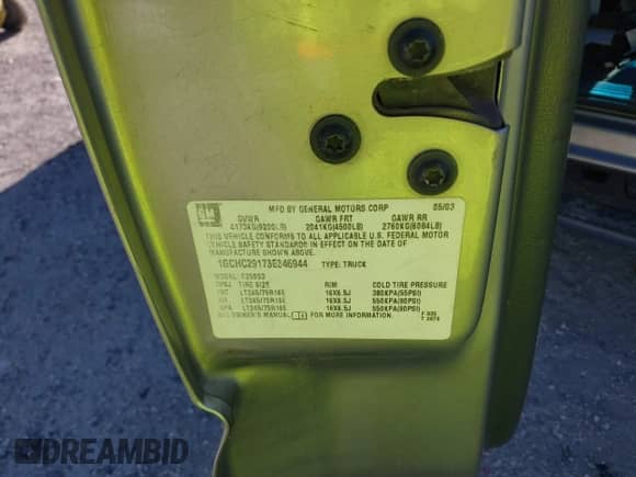 2003 Chevrolet Silverado 2500HD LS с VIN 1GCHC29173E346944, выставлен на аукционе IAAI как лот 41656801 с пробегом 245 333 миль миль и . История ставок и продаж доступна на DreamBid. Изображение 9.