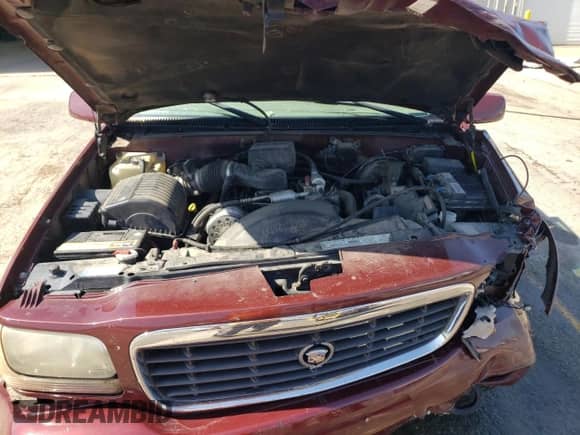 2000 Cadillac Escalade z VIN 1GYEK13R1YR123601, wystawiony jako Copart lot #48589225 z przebiegiem 258 998 mil mil oraz Szkoda całkowita • Salvage title. Historia ofert i sprzedaży dostępna na DreamBid. Obrazek 12.