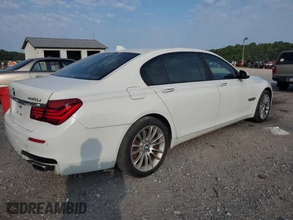2014 BMW 7 Series ALPINA B7 xDrive with VIN WBAYF8C51ED653411, listed as a Copart auction lot 65553565 with 93,322 mi miles and Clean title. Bid and sale history available at DreamBid. Image 3.