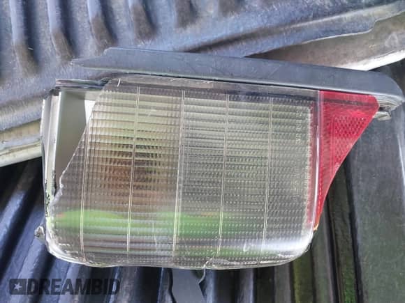 2003 Nissan Frontier SVE with VIN 1N6MD29Y63C465571, listed as a IAAI auction lot 41502613 with 175,996 mi miles and . Bid and sale history available at DreamBid. Image 12.