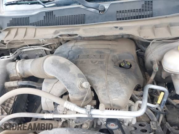 2018 Ram 1500 Longhorn z VIN 1C6RR7PT6JS140380, wystawiony jako IAAI lot #42729607 z przebiegiem 121 481 mil mil oraz . Historia ofert i sprzedaży dostępna na DreamBid. Obrazek 10.