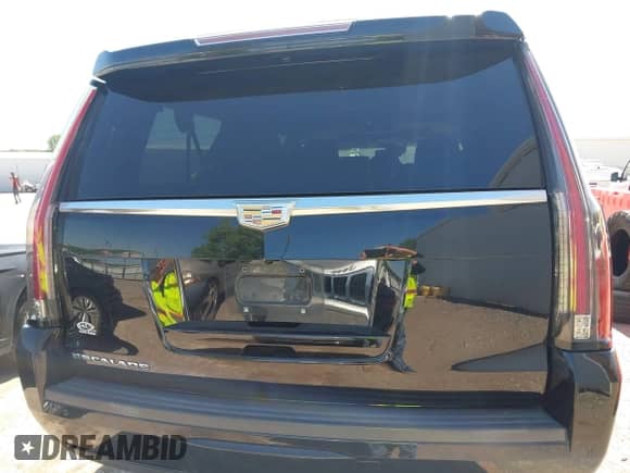 2016 Cadillac Escalade ESV Luxury Collection with VIN 1GYS3HKJ9GR107262, listed as a IAAI auction lot 42278705 with 151,149 mi miles and . Bid and sale history available at DreamBid. Image 16.