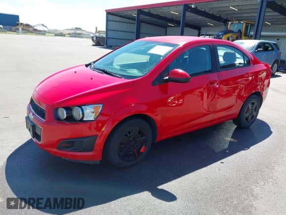 2014 Chevrolet Sonic LS с VIN 1G1JA5SH0E4107558, выставлен на аукционе IAAI как лот 43027825 с пробегом 67 205 миль миль и . История ставок и продаж доступна на DreamBid. Изображение 2.