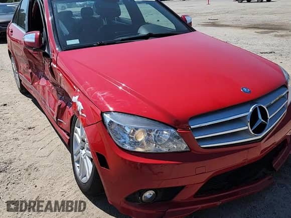 2009 Mercedes-Benz C 300 Sport z VIN WDDGF81X89F241215, wystawiony jako Copart lot #81483535 z przebiegiem 98 579 mil mil oraz Szkoda całkowita • Salvage title. Historia ofert i sprzedaży dostępna na DreamBid. Obrazek 13.