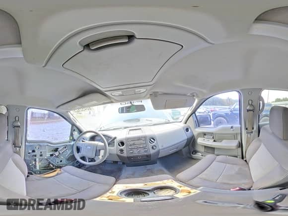 2004 Ford F-150 XLT с VIN 1FTPW12594KC15009, выставлен на аукционе Copart как лот 80452625 с пробегом 153 577 миль миль и Списание • Salvage title. История ставок и продаж доступна на DreamBid. Изображение 14.