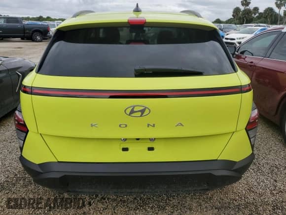 2024 Hyundai Kona SEL with VIN KM8HC3AB3RU098647, listed as a Copart auction lot 73782274 with 2,897 mi miles and Non repairable. Bid and sale history available at DreamBid. Image 6.