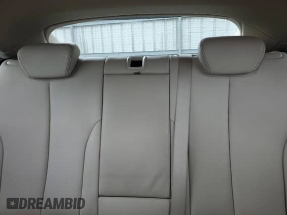 2015 BMW 4 Series 428i xDrive z VIN WBA4C9C5XFD331770, wystawiony jako Copart lot #68122435 z przebiegiem 85 140 mil mil oraz Szkoda całkowita • Salvage title. Historia ofert i sprzedaży dostępna na DreamBid. Obrazek 10.