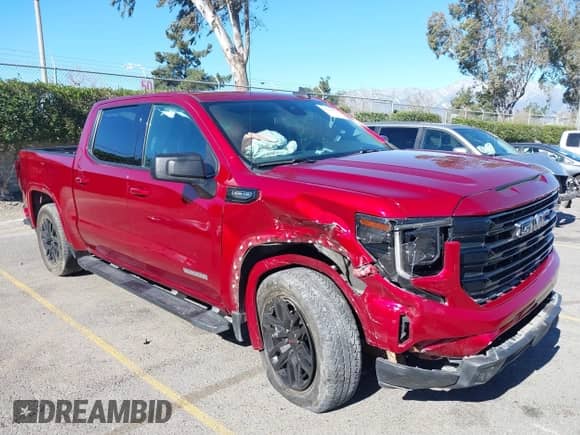 2022 GMC Sierra 1500 Elevation with VIN 3GTPHCED9NG608333, listed as a IAAI auction lot 41313552 with 31,597 mi miles and . Bid and sale history available at DreamBid. Image 1.