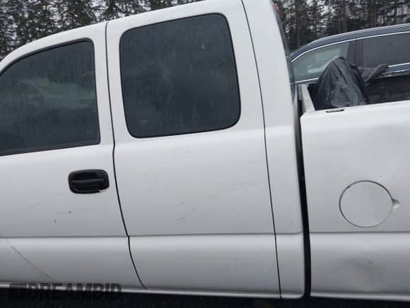 2006 Chevrolet Silverado 1500 LS с VIN 1GCEC19V46E234140, выставлен на аукционе IAAI как лот 41481122 с пробегом 290 635 миль миль и . История ставок и продаж доступна на DreamBid. Изображение 14.
