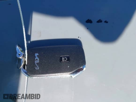 2022 Kia Sorento SX with VIN 5XYRK4LF8NG093053, listed as a IAAI auction lot 42337625 with 32,139 mi miles and . Bid and sale history available at DreamBid. Image 11.