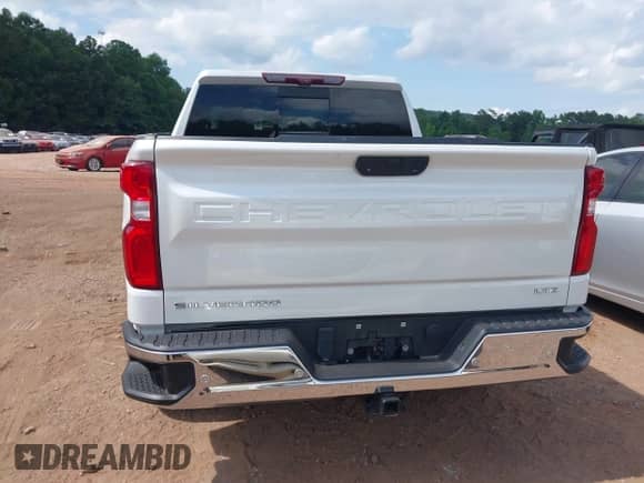 2021 Chevrolet Silverado 1500 LTZ z VIN 1GCUYGED4MZ315111, wystawiony jako IAAI lot #42439111 z przebiegiem 137 650 mil mil oraz . Historia ofert i sprzedaży dostępna na DreamBid. Obrazek 16.