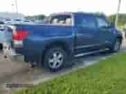 2007 Toyota Tundra SR5 z VIN 5TBET54117S455677, wystawiony jako Copart lot #74101544 z przebiegiem Nie podano mil oraz Szkoda całkowita • Salvage title. Historia ofert i sprzedaży dostępna na DreamBid. Obrazek 3.
