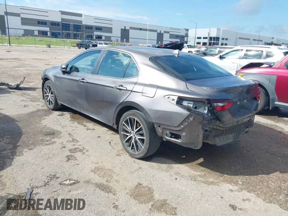 2023 Toyota Camry SE z VIN 4T1G11AK3PU789051, wystawiony jako IAAI lot #43275249 z przebiegiem 22 238 mil mil oraz . Historia ofert i sprzedaży dostępna na DreamBid. Obrazek 3.