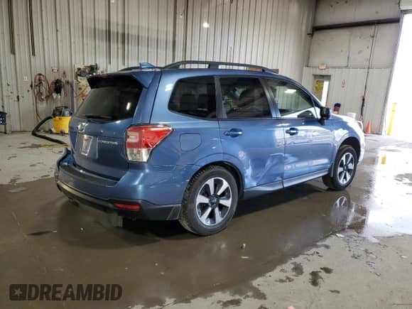2018 Subaru Forester Premium with VIN JF2SJAGC0JH527987, listed as a Copart auction lot 82648695 with 78,732 mi miles and Salvage title. Bid and sale history available at DreamBid. Image 3.