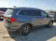 2019 Honda Pilot Touring 8-Passenger с VIN 5FNYF5H97KB003063, выставлен на аукционе Copart как лот 70787474 с пробегом 165 620 миль миль и Списание • Salvage title. История ставок и продаж доступна на DreamBid. Изображение 3.