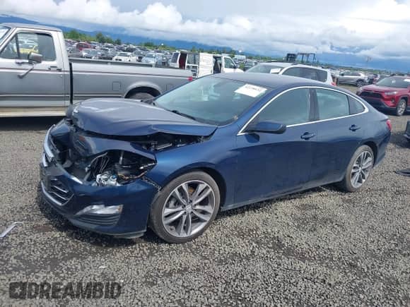 2022 Chevrolet Malibu LT z VIN 1G1ZD5ST1NF182594, wystawiony jako IAAI lot #42238632 z przebiegiem 40 735 mil mil oraz . Historia ofert i sprzedaży dostępna na DreamBid. Obrazek 2.