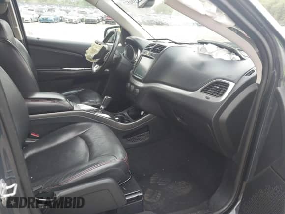 2018 Dodge Journey GT with VIN 3C4PDDEG4JT336108, listed as a IAAI auction lot 42391527 with 164,282 mi miles and . Bid and sale history available at DreamBid. Image 5.