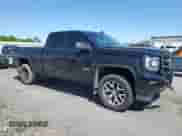 2017 GMC Sierra 1500 SLT z VIN 1GTV2NEJ6HZ105129, wystawiony jako Copart lot #58186405 z przebiegiem 160 738 mil mil oraz Szkoda całkowita • Salvage title. Historia ofert i sprzedaży dostępna na DreamBid. Obrazek 4.