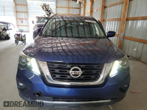 2017 Nissan Pathfinder SV with VIN 5N1DR2MNXHC696669, listed as a Copart auction lot 70101645 with 114,835 mi miles and Salvage title. Bid and sale history available at DreamBid. Image 5.