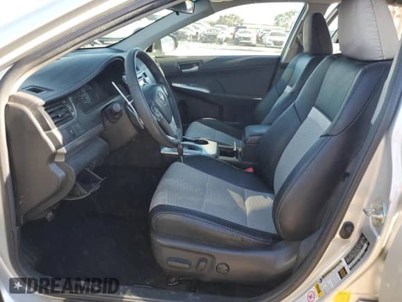 2014 Toyota Camry SE with VIN 4T1BF1FK0EU812691, listed as a Copart auction lot 81956145 with 90,656 mi miles and Salvage title. Bid and sale history available at DreamBid. Image 7.