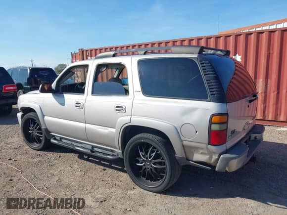 2005 Chevrolet Tahoe LT z VIN 1GNEC13T05R199179, wystawiony jako IAAI lot #43413310 z przebiegiem 208 678 mil mil oraz . Historia ofert i sprzedaży dostępna na DreamBid. Obrazek 3.