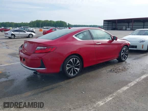 2017 Honda Accord EX-L with VIN 1HGCT1B8XHA004092, listed as a IAAI auction lot 42182713 with 102,782 mi miles and . Bid and sale history available at DreamBid. Image 4.