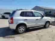 2009 Hyundai Tucson GLS с VIN KM8JM12BX9U013496, выставлен на аукционе Copart как лот 85172385 с пробегом 179 813 миль миль и На запчасти • Non repairable. История ставок и продаж доступна на DreamBid. Изображение 3.
