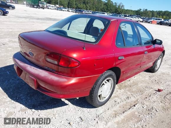 1997 Chevrolet Cavalier LS с VIN 1G1JF52T9V7226262, выставлен на аукционе IAAI как лот 43441990 с пробегом 80 902 миль миль и . История ставок и продаж доступна на DreamBid. Изображение 4.