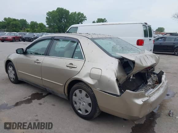 2003 Honda Accord LX with VIN 1HGCM66363A062623, listed as a IAAI auction lot 42437853 with 264,727 mi miles and . Bid and sale history available at DreamBid. Image 3.