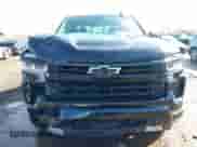 2022 Chevrolet Silverado 1500 RST z VIN 3GCUDEET1NG534651, wystawiony jako IAAI lot #41698902 z przebiegiem 44 823 mil mil oraz . Historia ofert i sprzedaży dostępna na DreamBid. Obrazek 6.