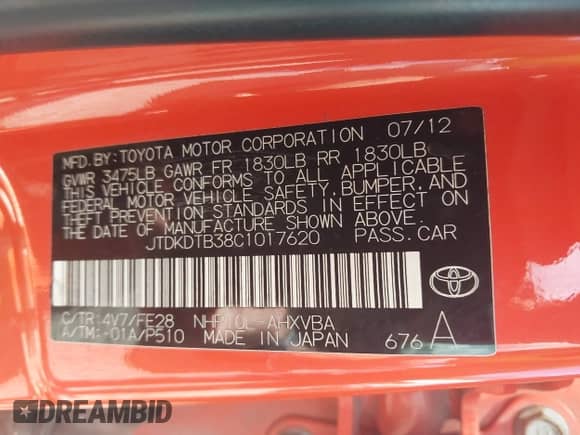 2012 Toyota Prius One z VIN JTDKDTB38C1017620, wystawiony jako IAAI lot #42647343 z przebiegiem 146 011 mil mil oraz . Historia ofert i sprzedaży dostępna na DreamBid. Obrazek 9.