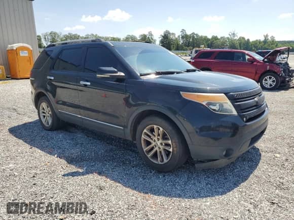 2012 Ford Explorer XLT z VIN 1FMHK7D85CGA74818, wystawiony jako Copart lot #65789095 z przebiegiem 141 627 mil mil oraz Szkoda całkowita • Salvage title. Historia ofert i sprzedaży dostępna na DreamBid. Obrazek 4.