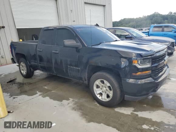 2017 Chevrolet Silverado 1500 Custom с VIN 1GCRCPEC6HZ377725, выставлен на аукционе Copart как лот 71702605 с пробегом Не указан миль и Списание • Salvage title. История ставок и продаж доступна на DreamBid. Изображение 4.