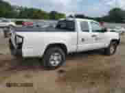 2022 Toyota Tacoma SR z VIN 3TYRX5GN4NT058400, wystawiony jako Copart lot #81183575 z przebiegiem 47 473 mil mil oraz Szkoda całkowita • Salvage title. Historia ofert i sprzedaży dostępna na DreamBid. Obrazek 3.