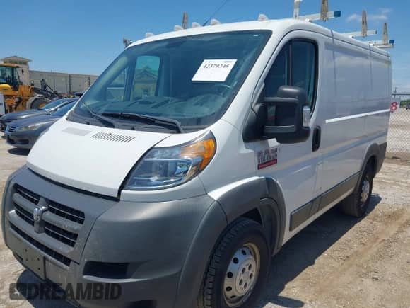 2015 Ram ProMaster Cargo с VIN 3C6TRVNG6FE519812, выставлен на аукционе IAAI как лот 42379345 с пробегом 179 003 миль миль и . История ставок и продаж доступна на DreamBid. Изображение 2.