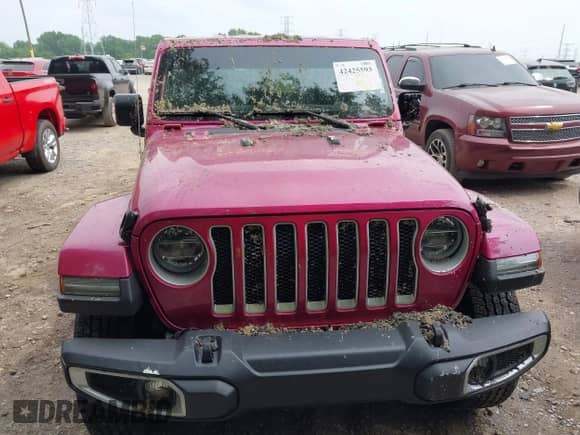 2021 Jeep Wrangler Unlimited Sahara Altitude z VIN 1C4HJXEG1MW840676, wystawiony jako IAAI lot #42425593 z przebiegiem 11 574 mil mil oraz . Historia ofert i sprzedaży dostępna na DreamBid. Obrazek 6.