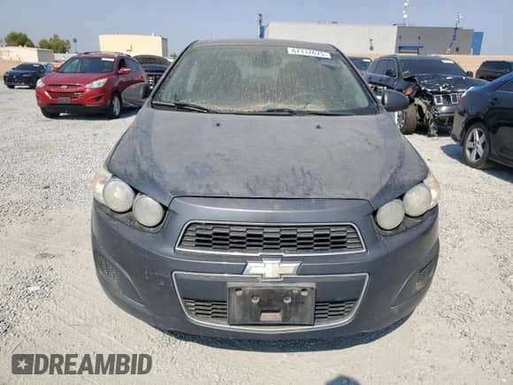 2013 Chevrolet Sonic LT with VIN 1G1JC5SB2D4144499, listed as a Copart auction lot 67112675 with 210,118 mi miles and Clean title. Bid and sale history available at DreamBid. Image 5.